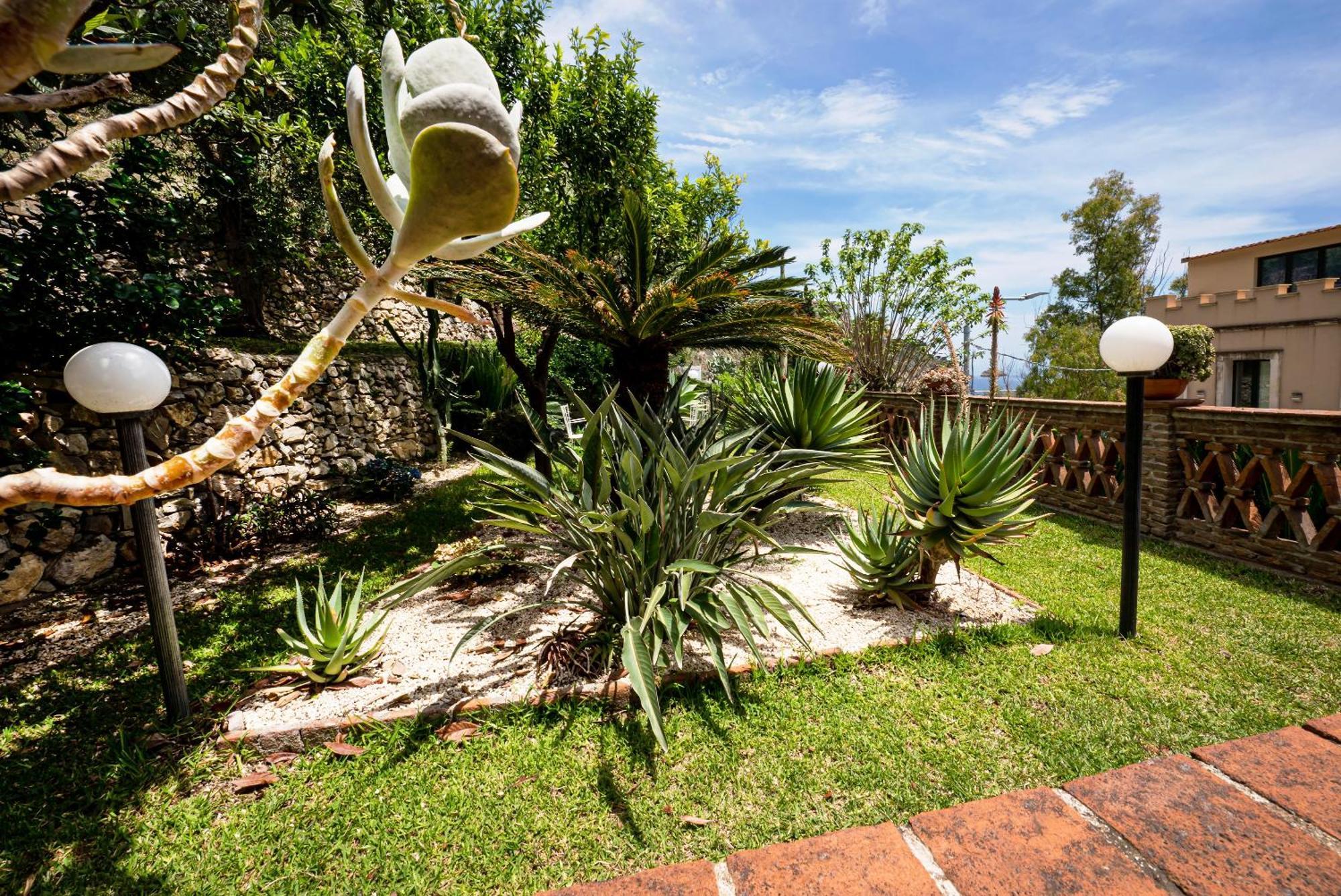 Villa Degli Ulivi Taormina Exterior foto
